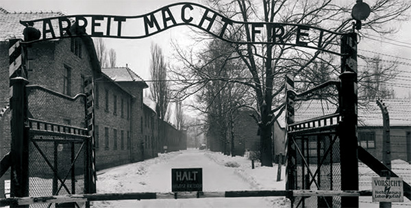 Arbeit macht frei - MM Park